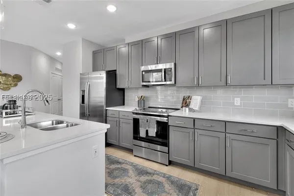 $3,299 | 55 Gardner Drive, Unit C1, Hilton Head Island, SC 29926