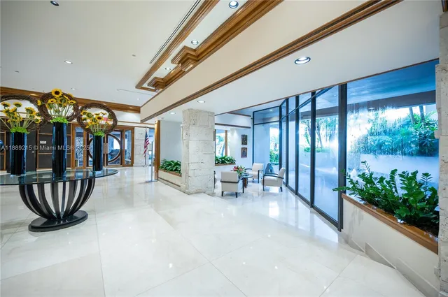 $1,250,000 | 3 Grove Isle Drive, Unit C308, Miami, FL 33133