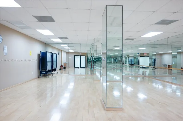 $1,250,000 | 3 Grove Isle Drive, Unit C308, Miami, FL 33133