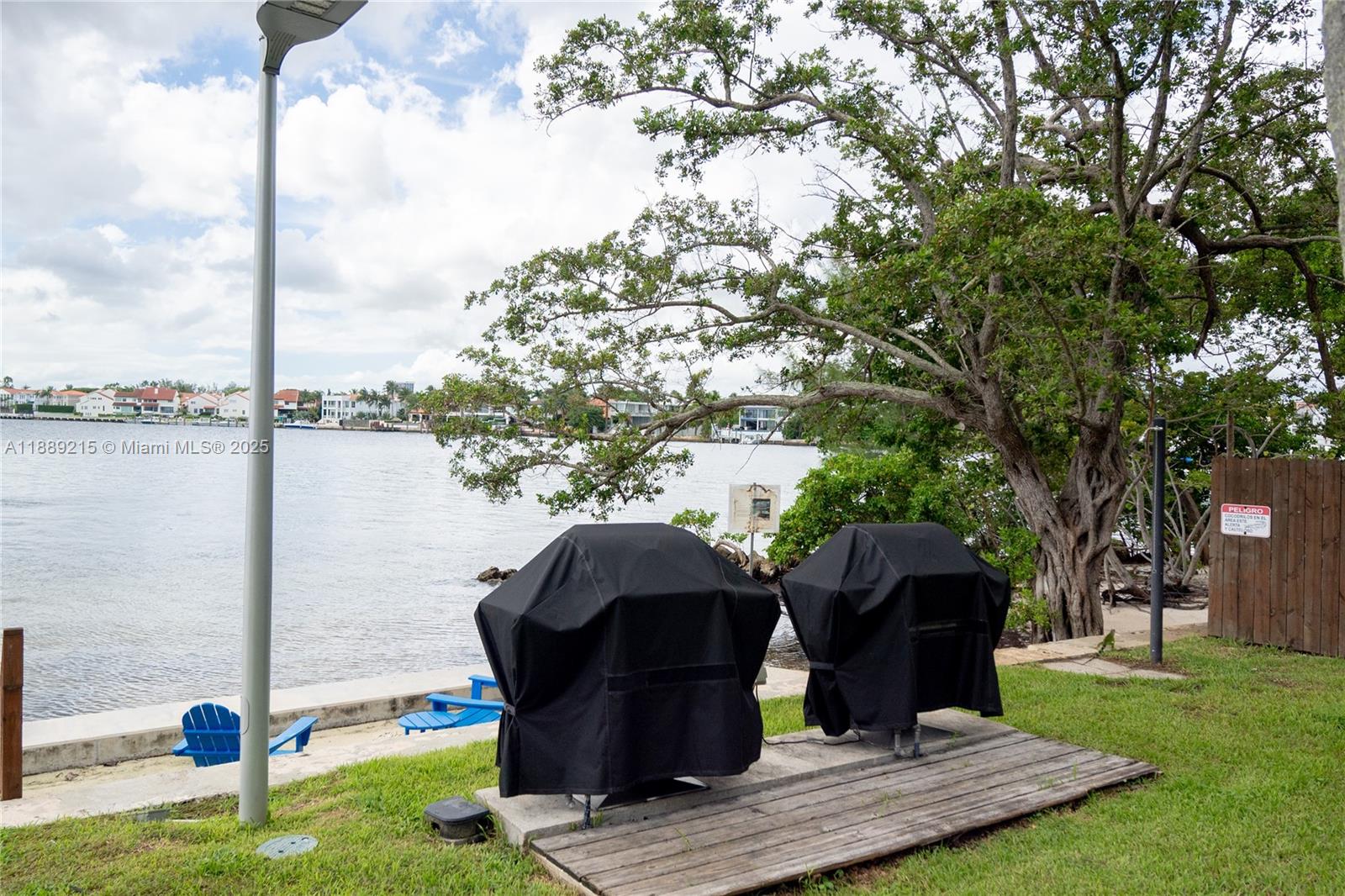 3 Grove Isle Drive, Unit C308 Miami, FL 33133 - Photo 53 of 54