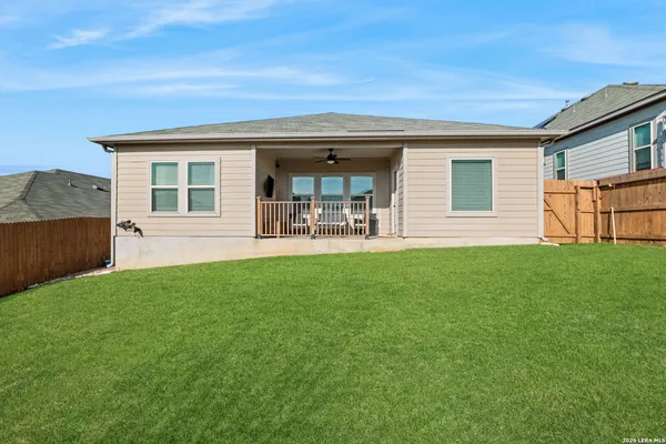$370,000 | 13026 Vista Hollow, San Antonio, TX 78233