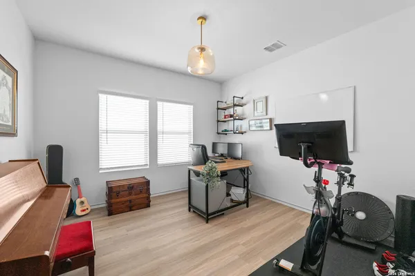 $370,000 | 13026 Vista Hollow, San Antonio, TX 78233