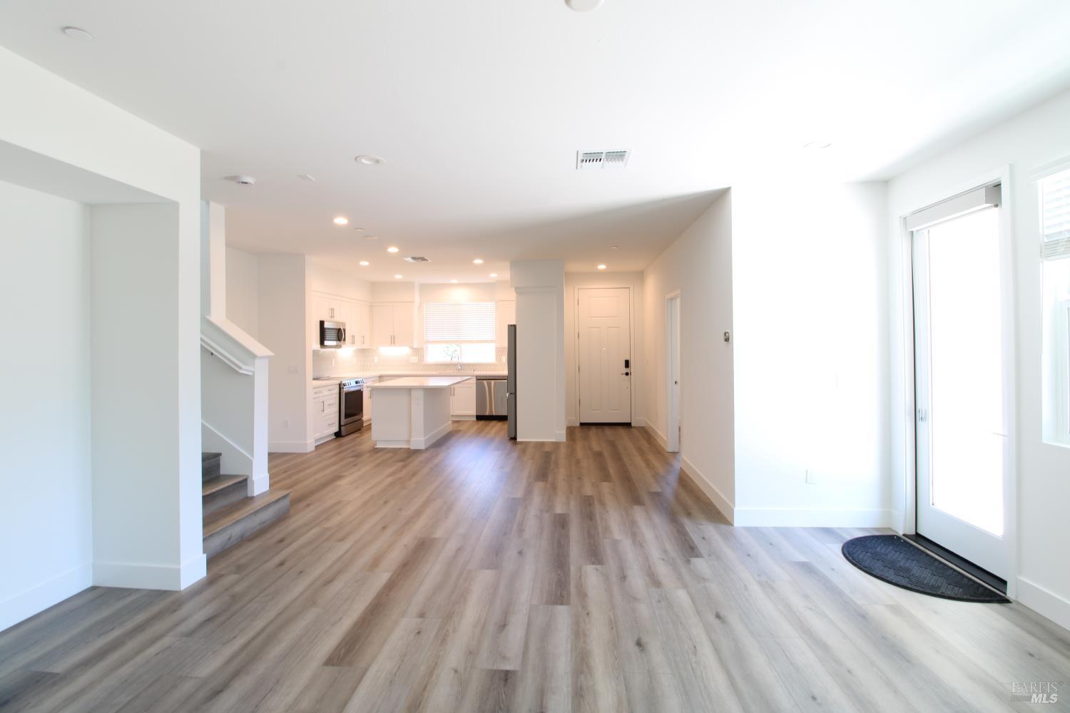 2716 Amora Circle Santa Rosa, CA 95407 - Photo 15 of 46