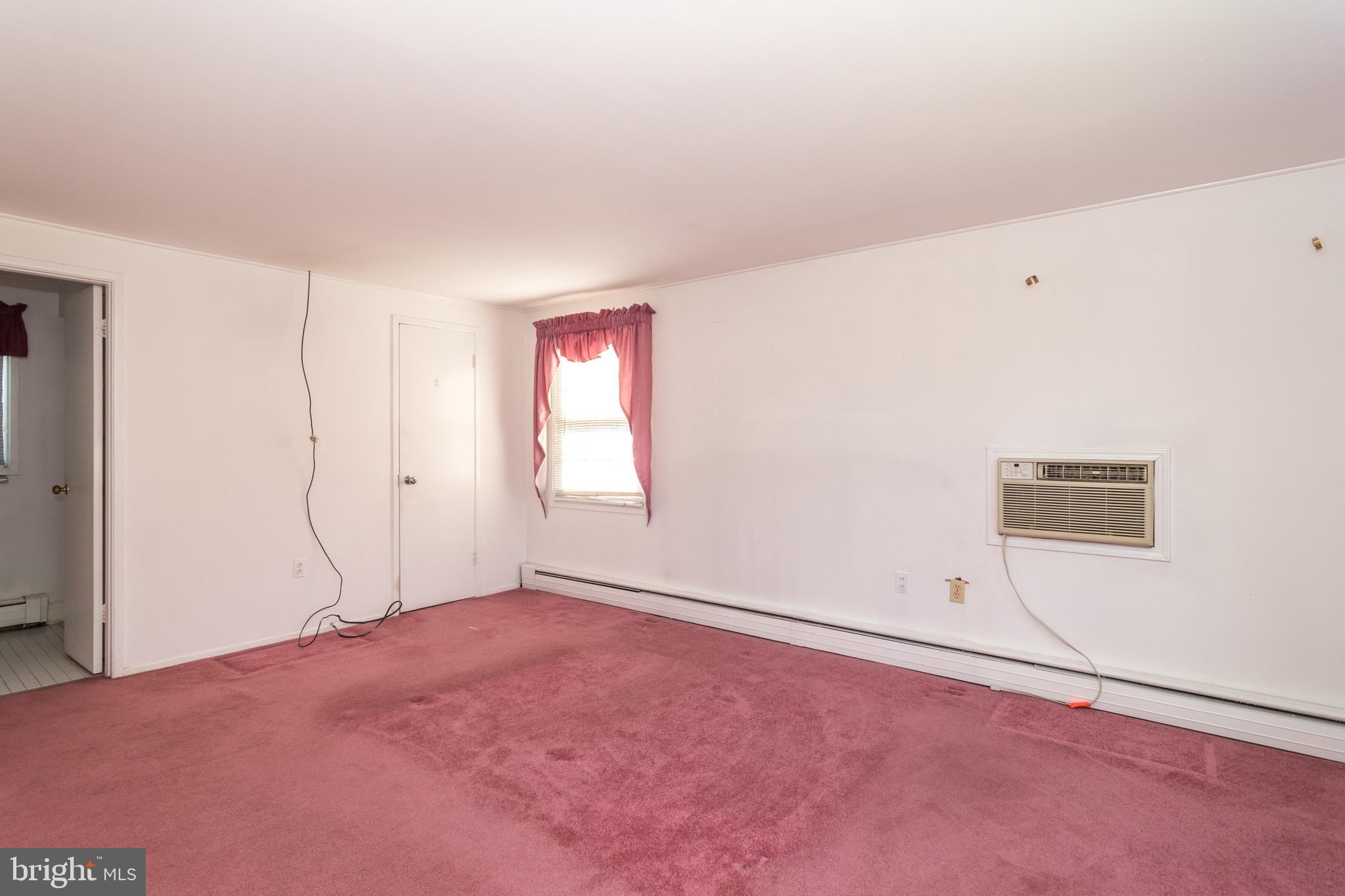 4 Tweed Road Levittown, PA 19056 - Photo 24 of 34 Main Bedroom