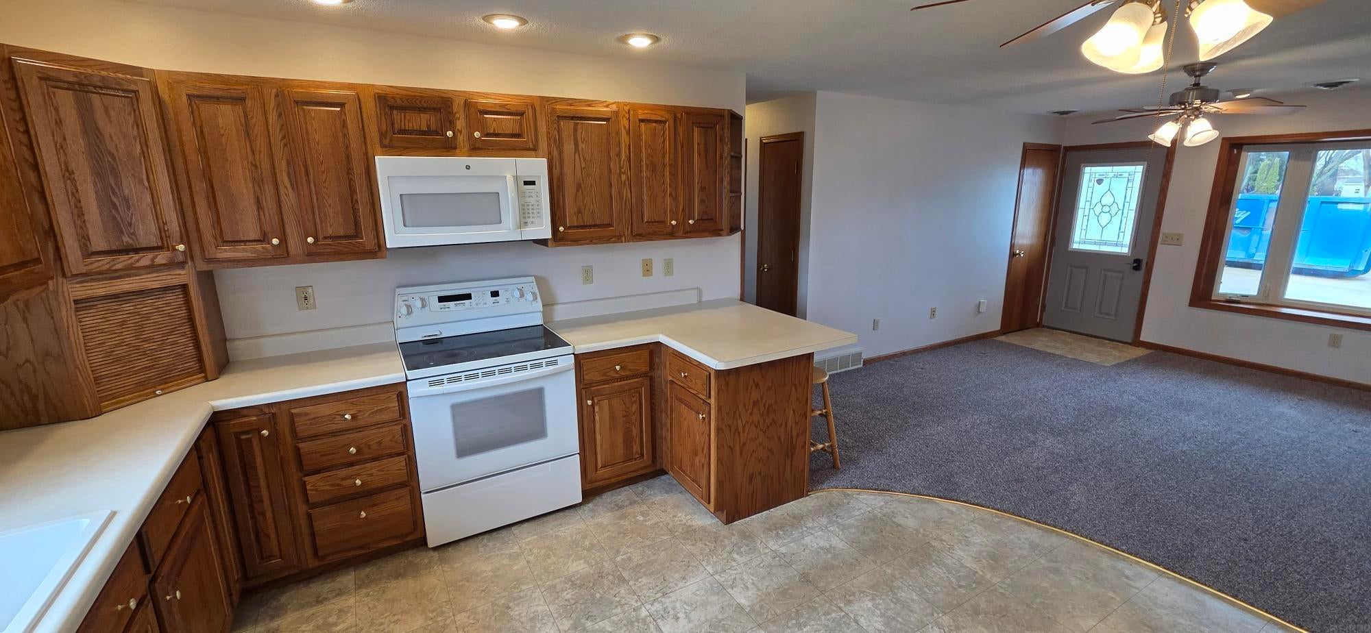 203 East Ridge Street Readlyn, IA 50668 - Photo 5 of 13 Gallery Image 5