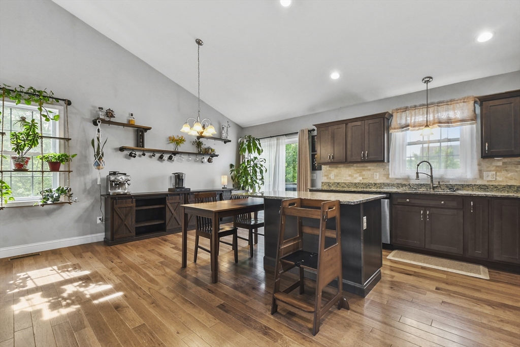 171 Henry Street Fall River, MA 02721 - Photo 6 of 34 Gallery Image 6