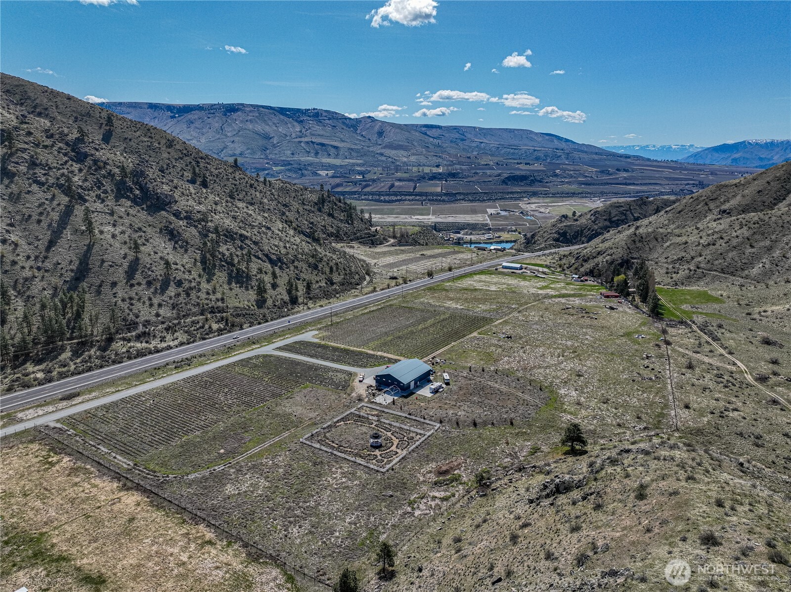 7 Tunnel Hill Road, Unit LOT 3 Chelan, WA 98816 - Photo 3 of 26