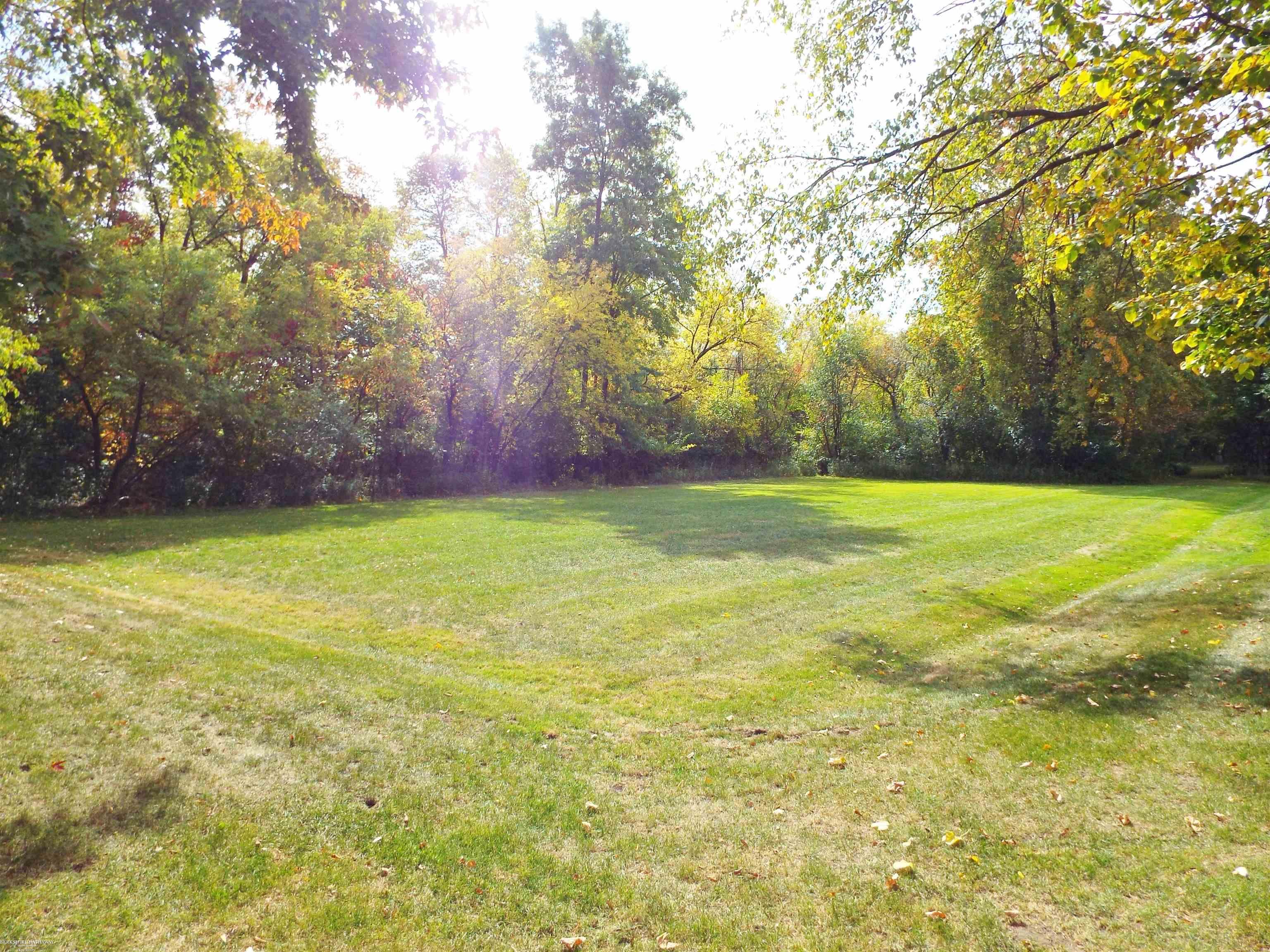 1882 Jenny Lane Rochester, MI 48309 - Photo 36 of 42 50092530-35.JPG