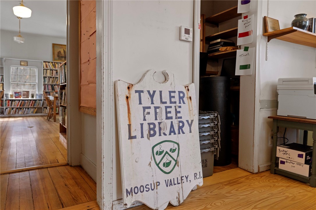 81 Moosup Valley Road Foster, RI 02825 - Photo 3 of 15 Gallery Image 3