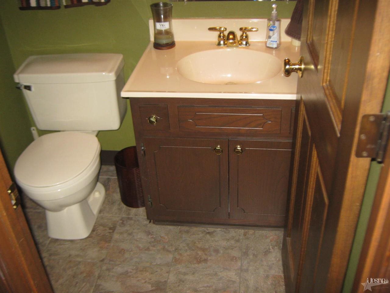 224 Ridgeview Place Bluffton, IN 46714 - Photo 12 of 25 Gallery Image 12
