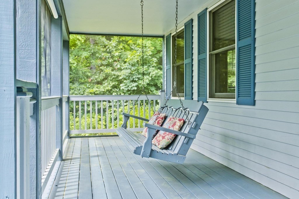 160 Warren Road Brimfield, MA 01010 - Photo 5 of 42
