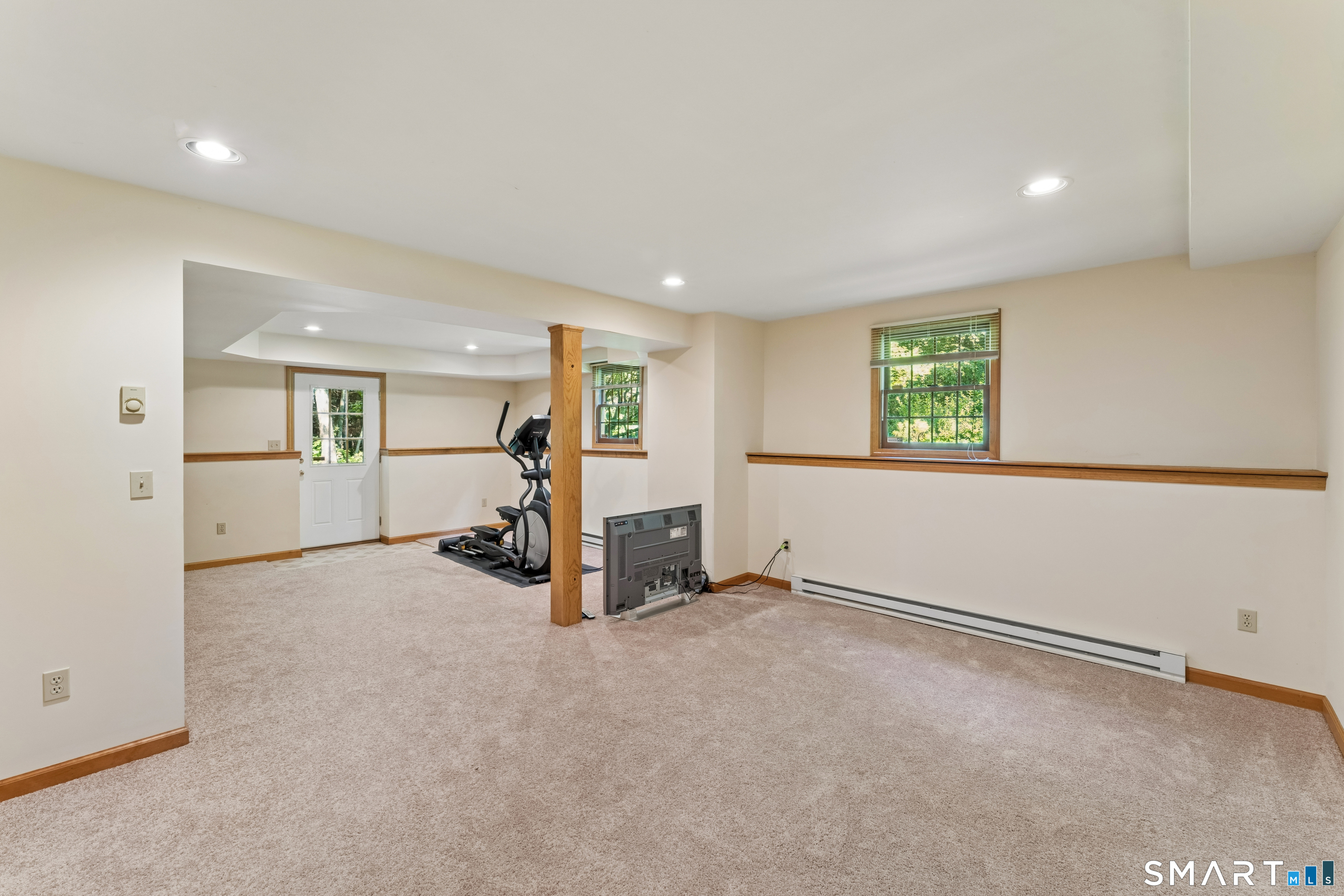 297 North Poverty Road Southbury, CT 06488 - Photo 37 of 40