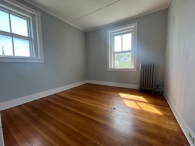 $1,995 | 10 Cherry Street, Unit 2, Pawcatuck, CT 06379