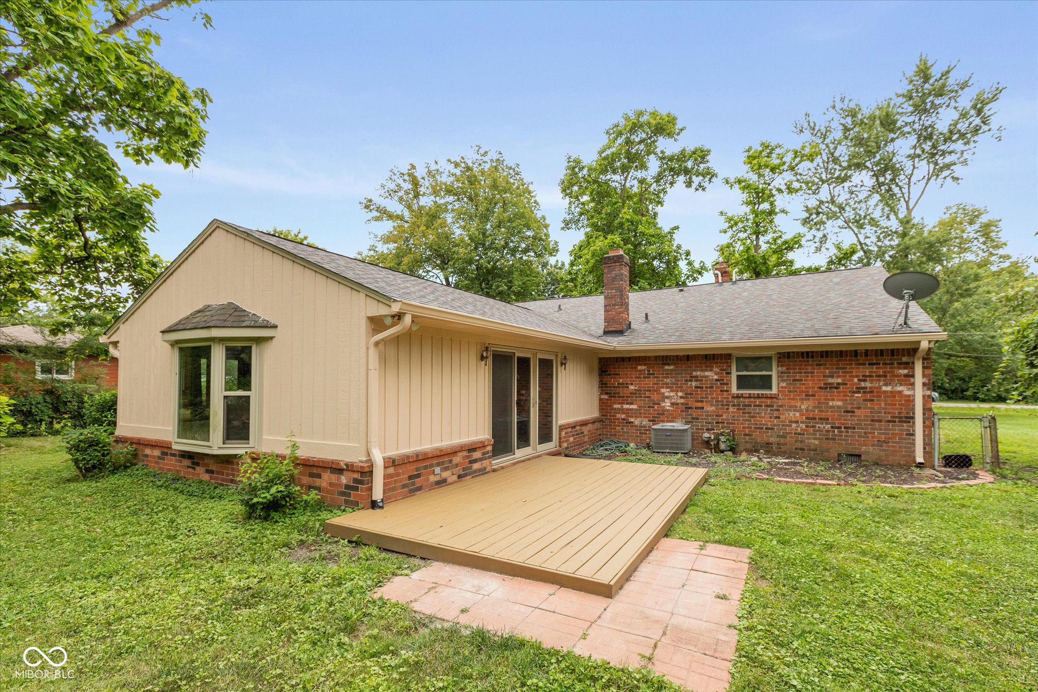 520 West Stop 11 Road Indianapolis, IN 46217 - Photo 14 of 14 Gallery Image 14
