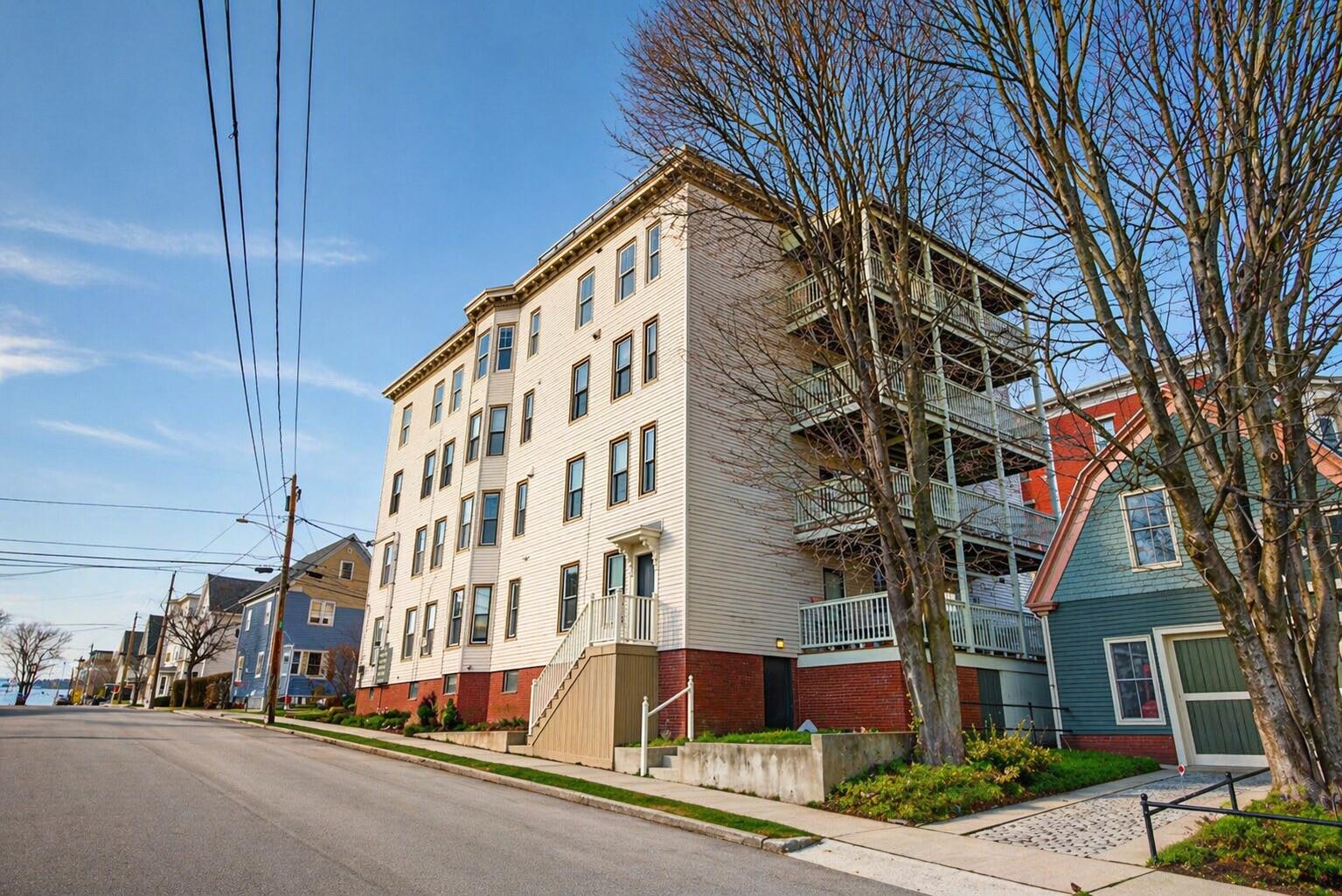 49 Morning Street, Unit 8 Portland, ME 04101 - Photo 55 of 61 DC5811FC-A0C6-4A9D-9743-F18A478498CD