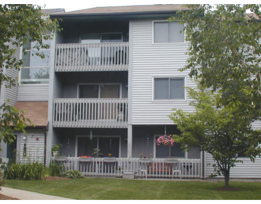 608 Franklin Crossing Road, Unit 86 Franklin, MA 02038 - Photo 1 of 1 Gallery Image 1