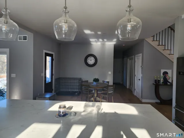 $875,000 | 95 Old Breakneck Road, Killingly, CT 06241