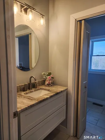 $875,000 | 95 Old Breakneck Road, Killingly, CT 06241