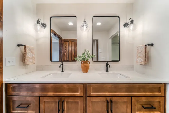 $614,900 | N1737 Red Cardinal Drive, Greenville, WI 54942