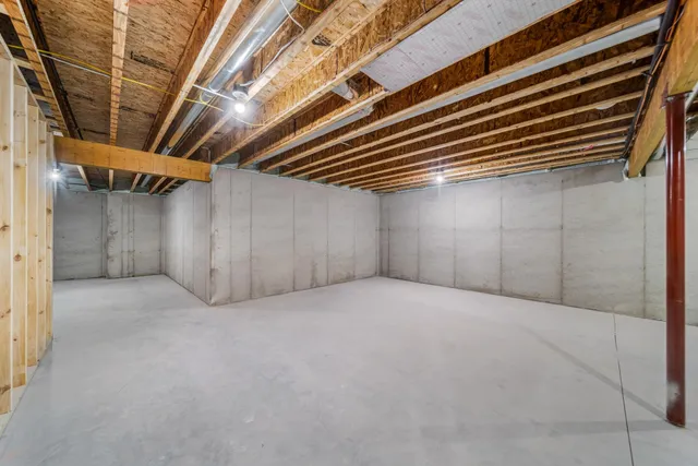 $614,900 | N1737 Red Cardinal Drive, Greenville, WI 54942