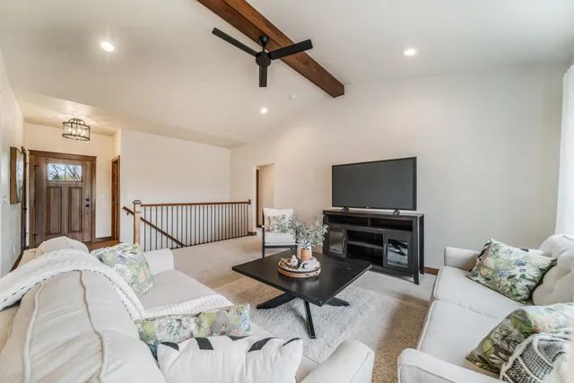 $614,900 | N1737 Red Cardinal Drive, Greenville, WI 54942