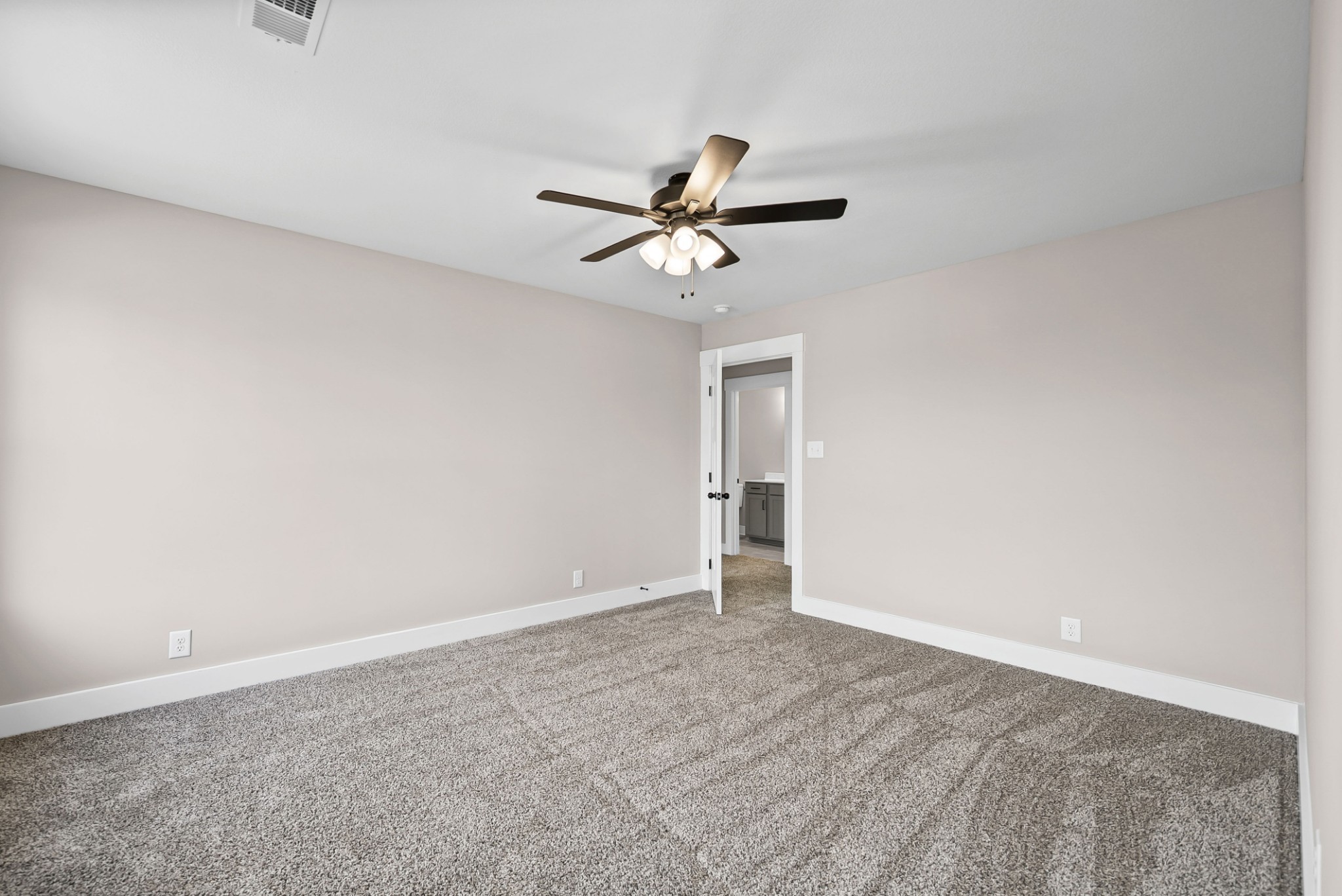 629 Avondale Road Oak Grove, KY 42262 - Photo 26 of 34