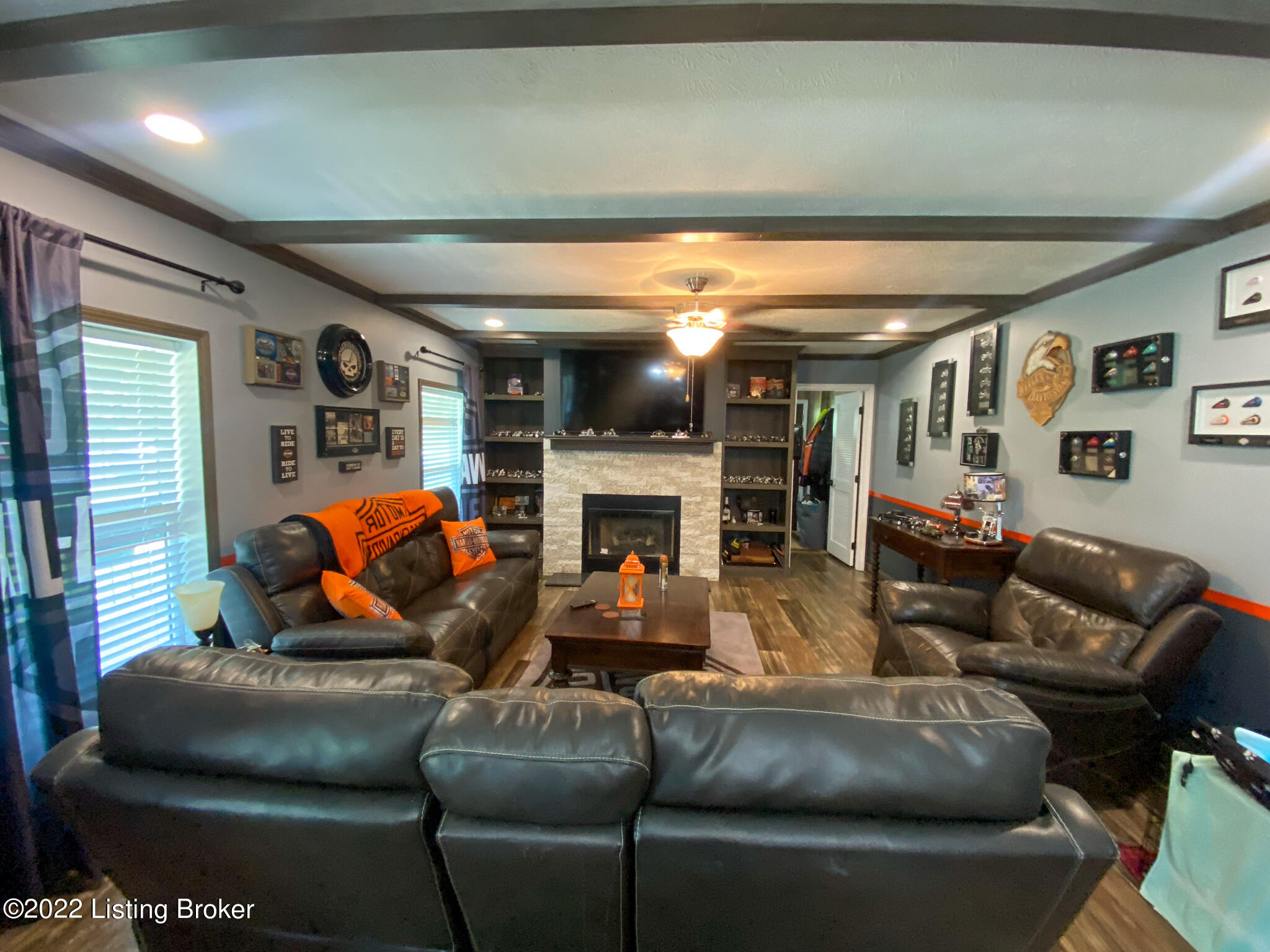 935 Frontage Road Leitchfield, KY 42754 - Photo 15 of 96 Family Room
