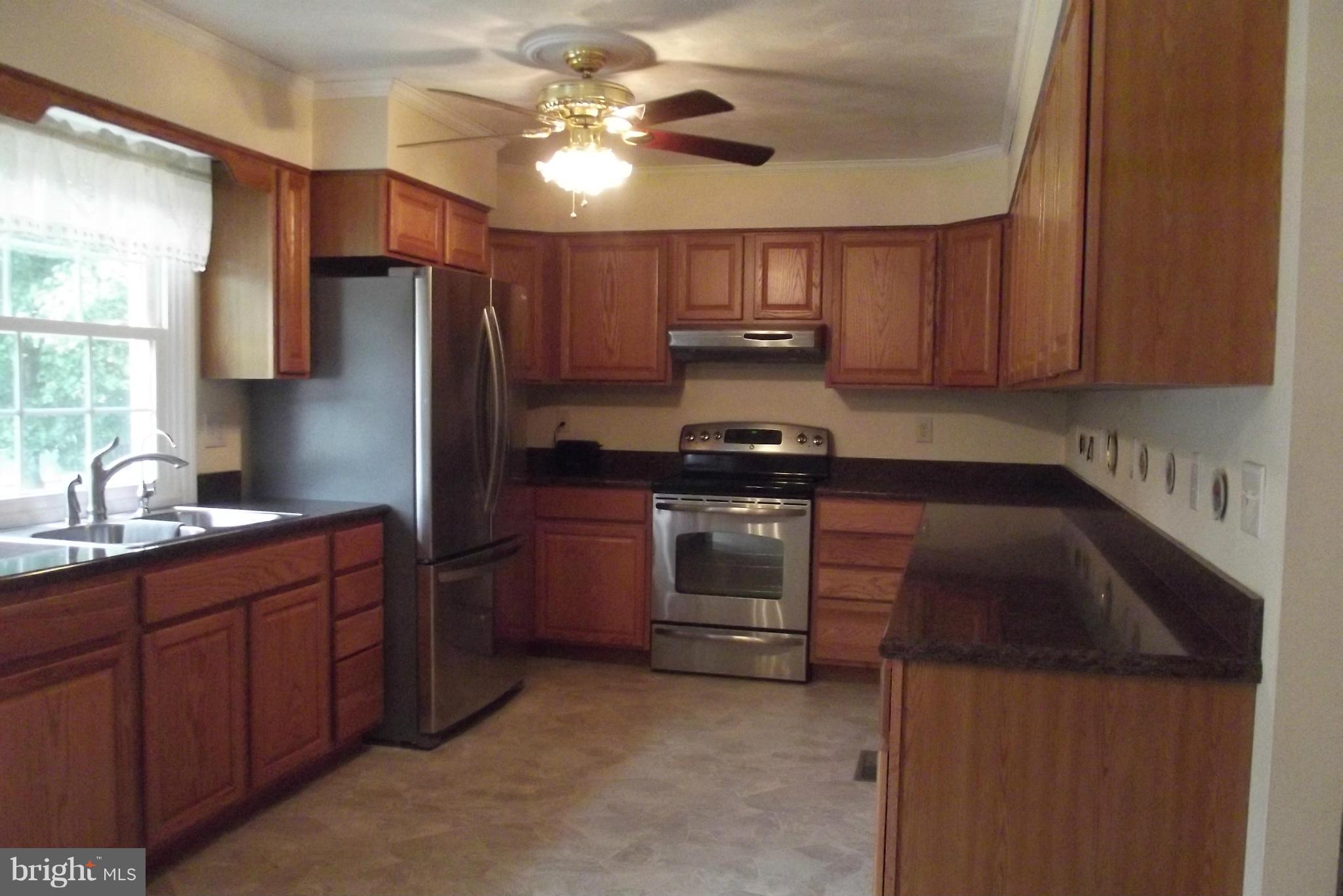 221 Rural Retreat Drive Ranson, WV 25438 - Photo 3 of 16 Kitchen