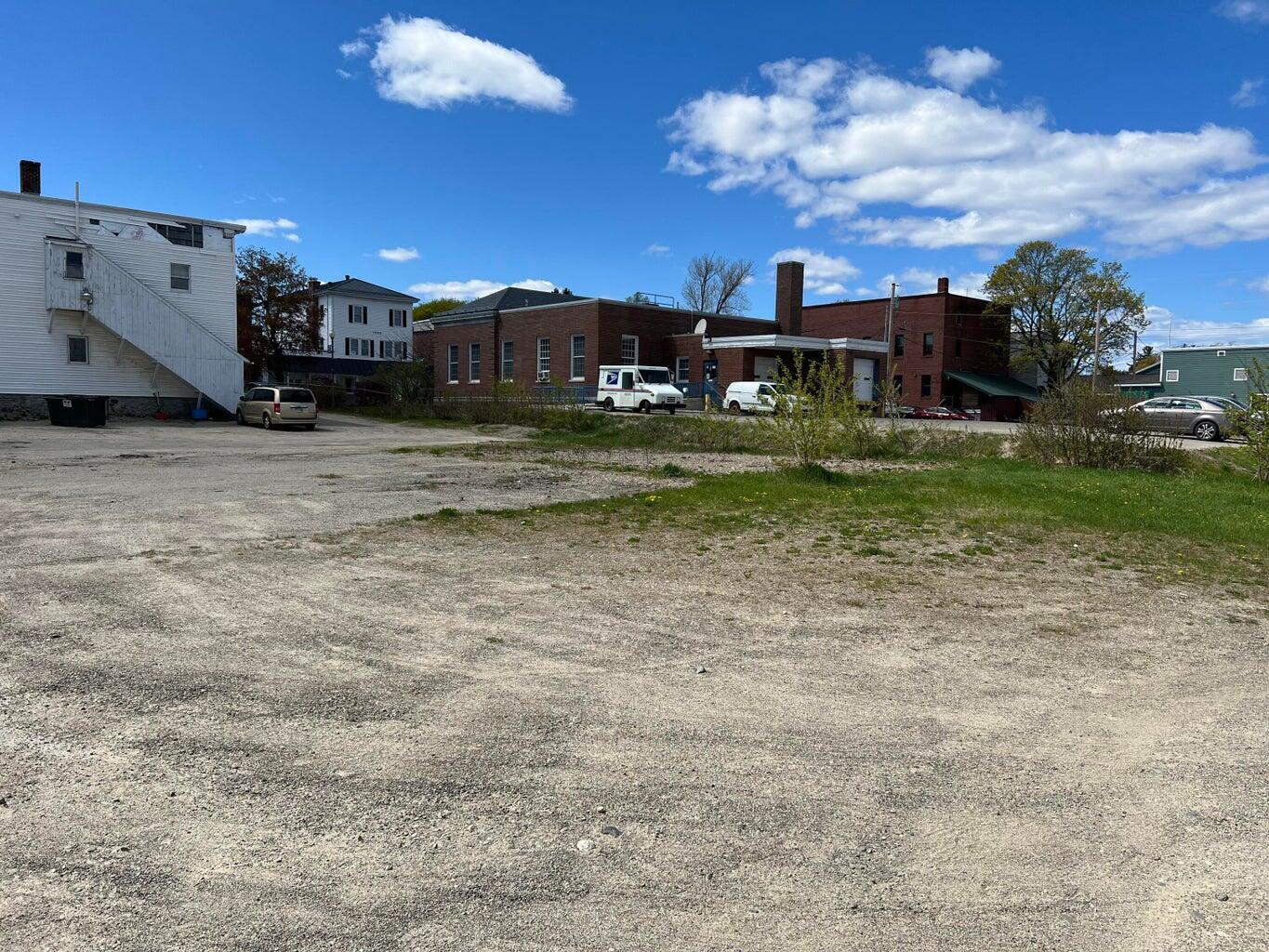 45 Pine Street Millinocket, ME 04462 - Photo 5 of 5 20230511172116492618000000-o