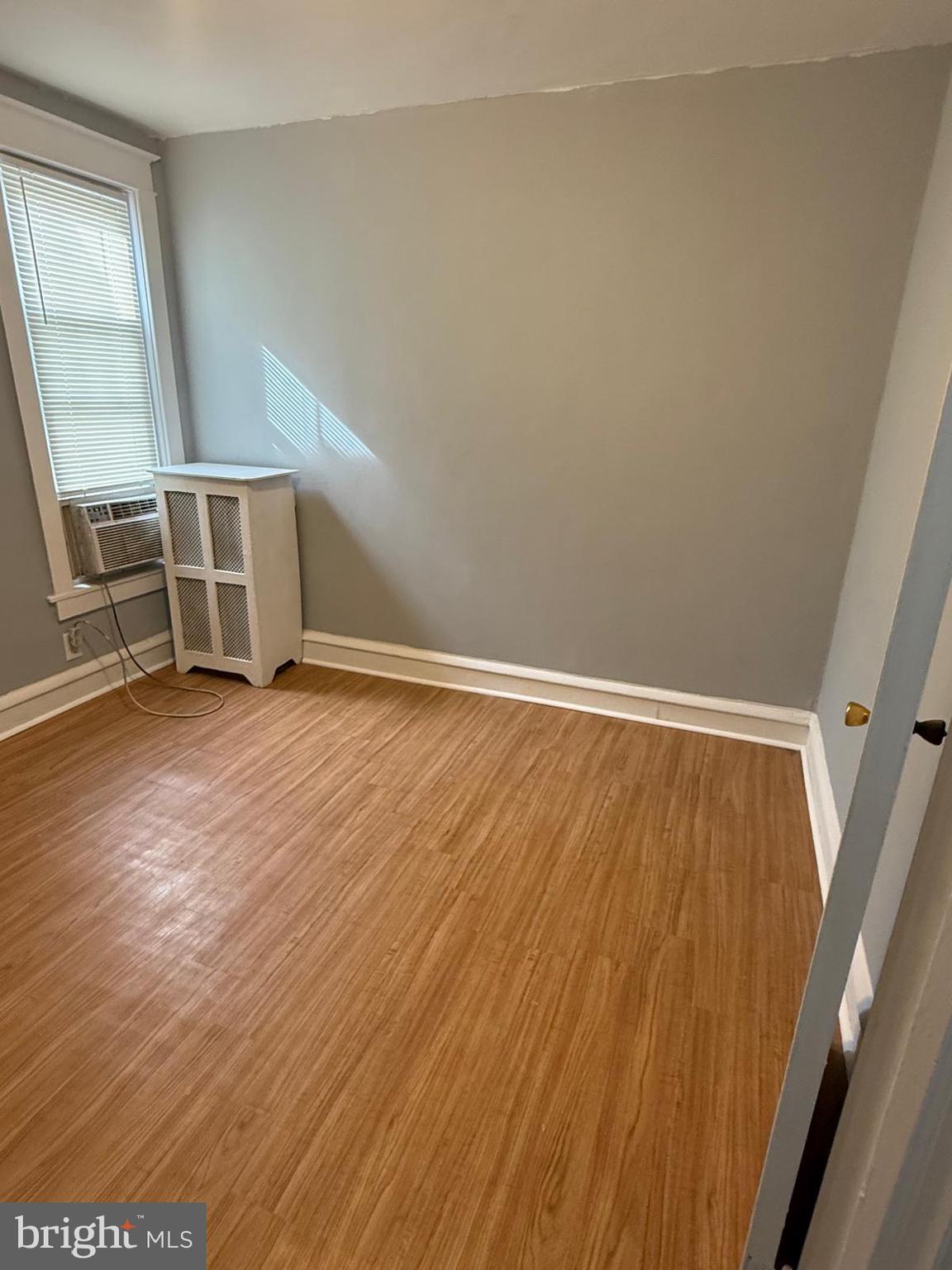 1316 South Merrimac Road Camden, NJ 08104 - Photo 13 of 32