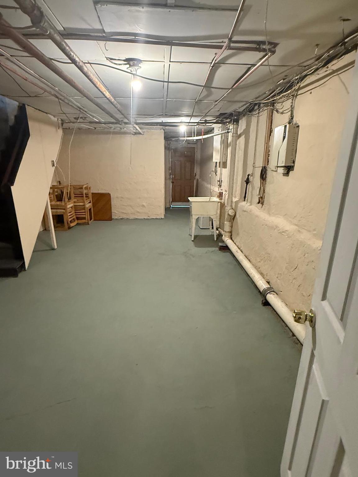 1316 South Merrimac Road Camden, NJ 08104 - Photo 21 of 32