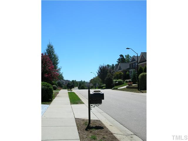 12128 Pawleys Mill Circle Raleigh, NC 27614 - Photo 12 of 25 View