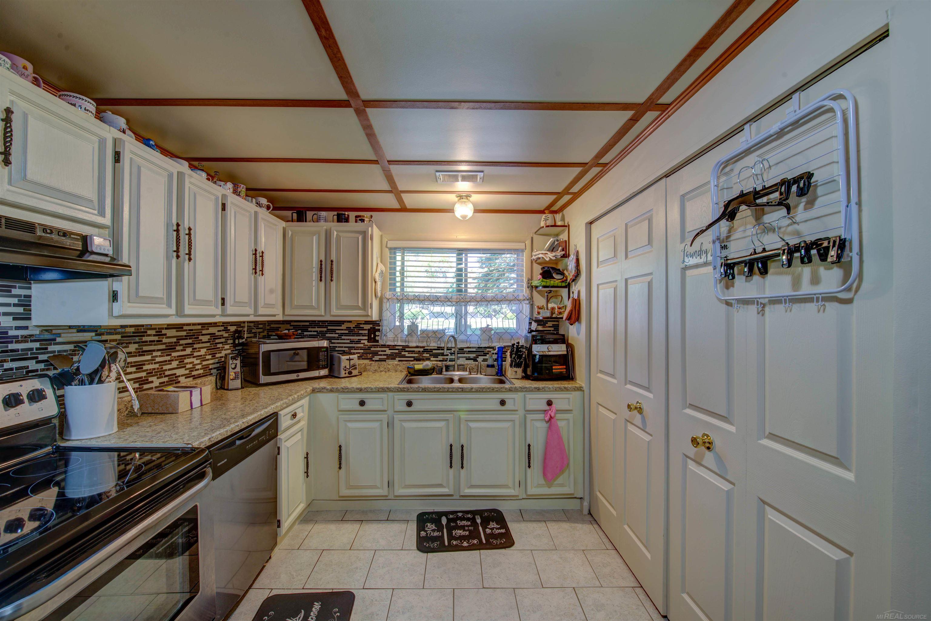 3531 State Road Fort Gratiot, MI 48059 - Photo 49 of 59