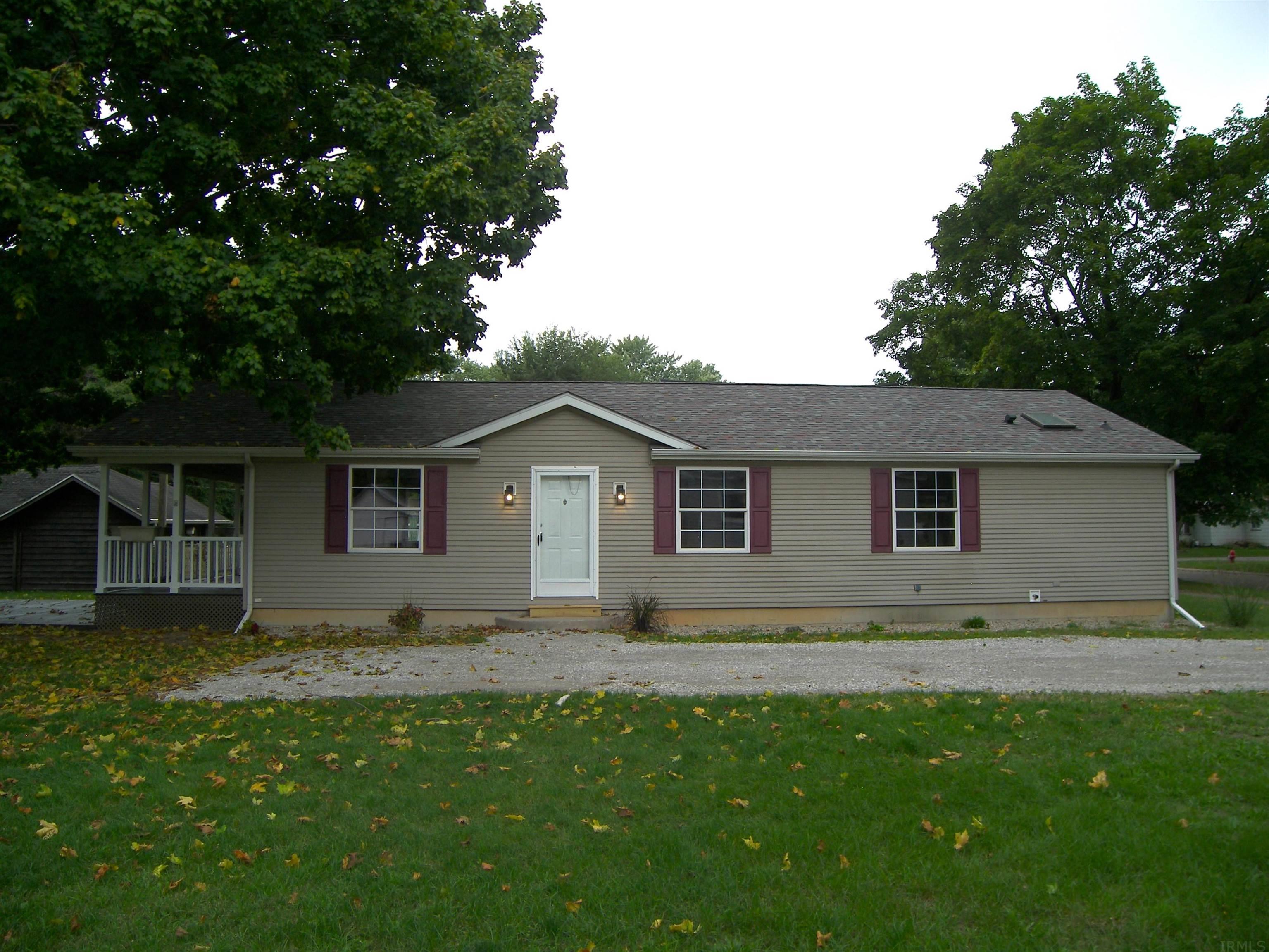 421 West 5th Street Rochester, IN 46975 - Photo 1 of 36
