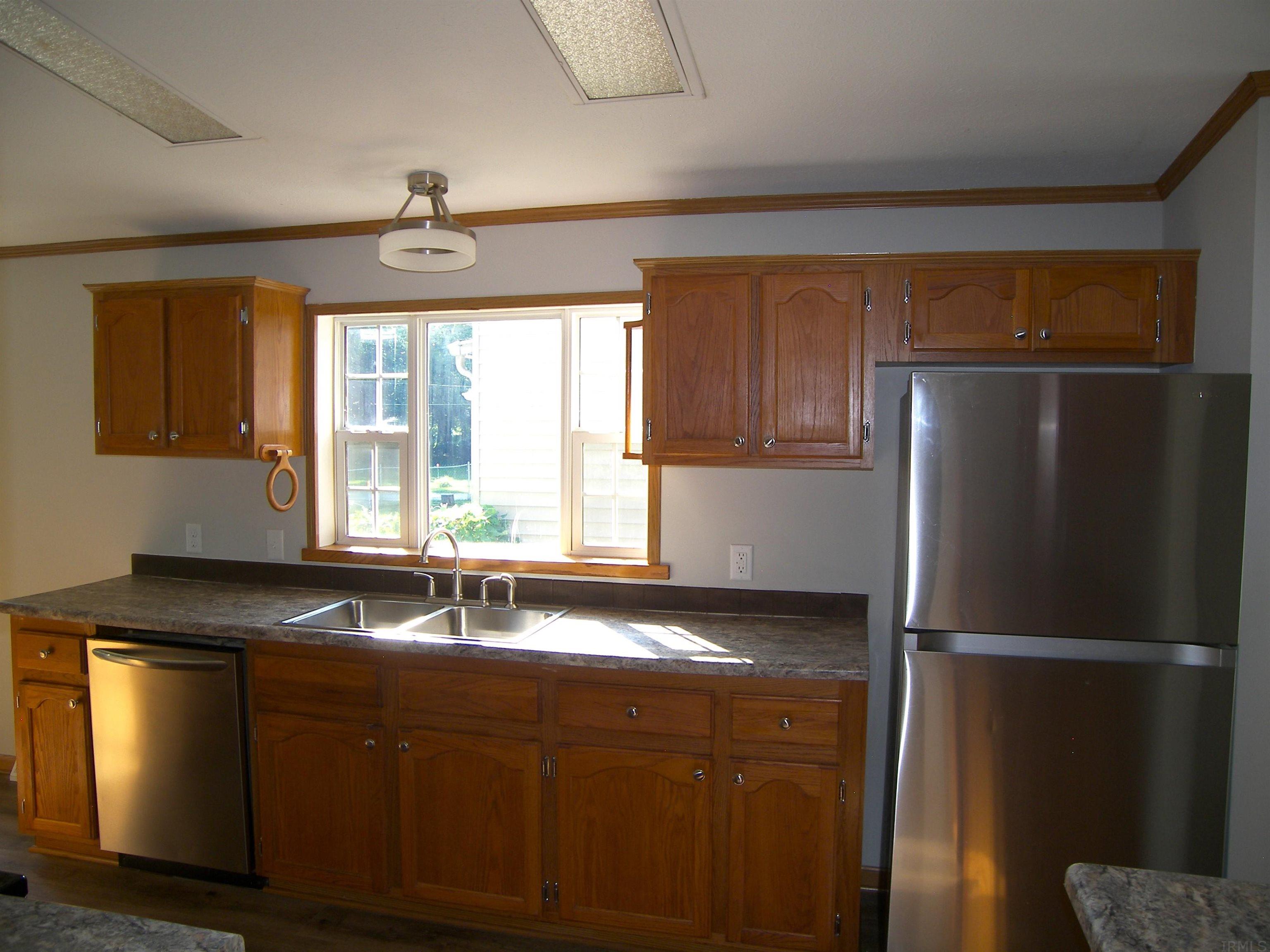 421 West 5th Street Rochester, IN 46975 - Photo 14 of 36