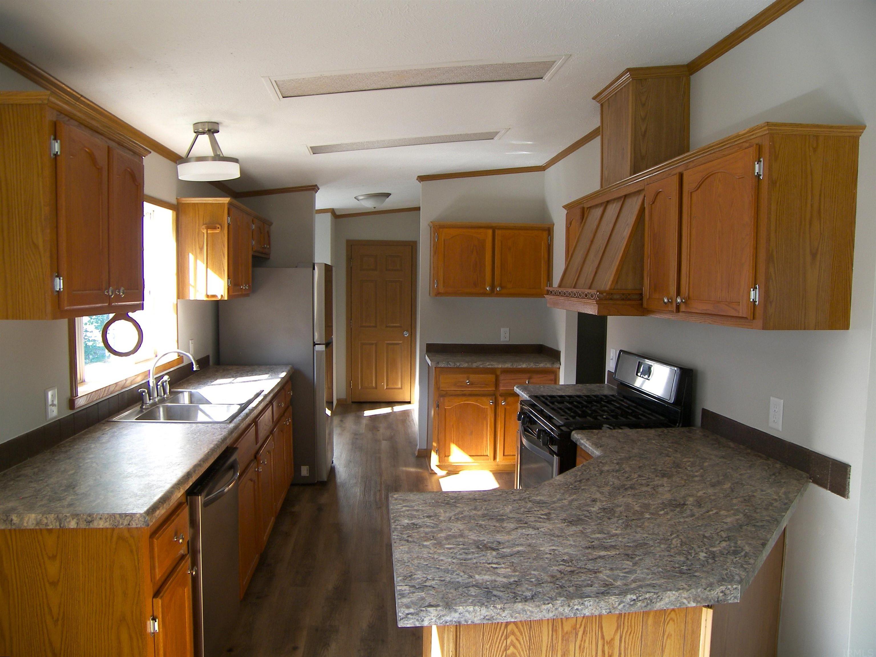421 West 5th Street Rochester, IN 46975 - Photo 15 of 36