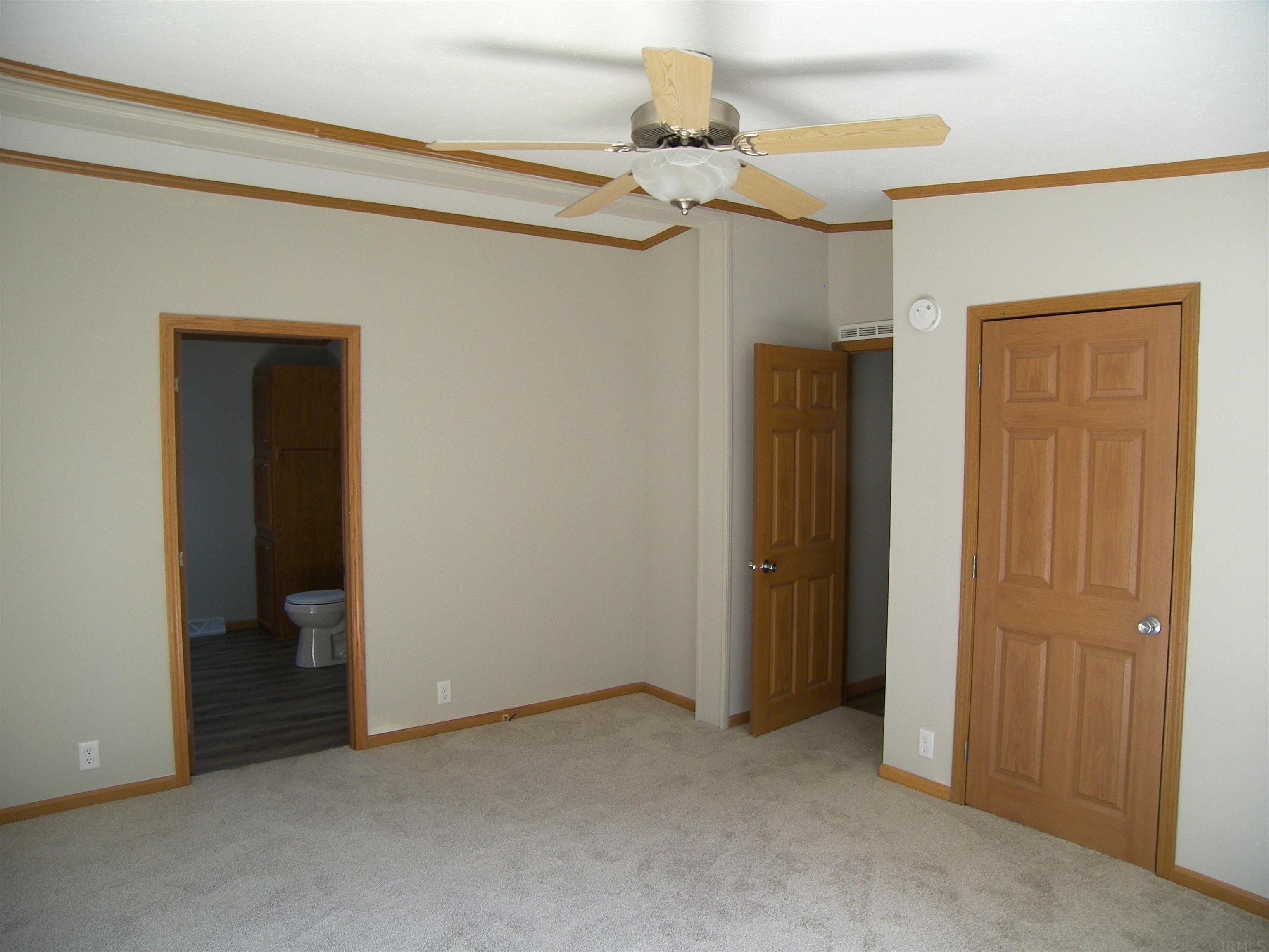 421 West 5th Street Rochester, IN 46975 - Photo 17 of 36
