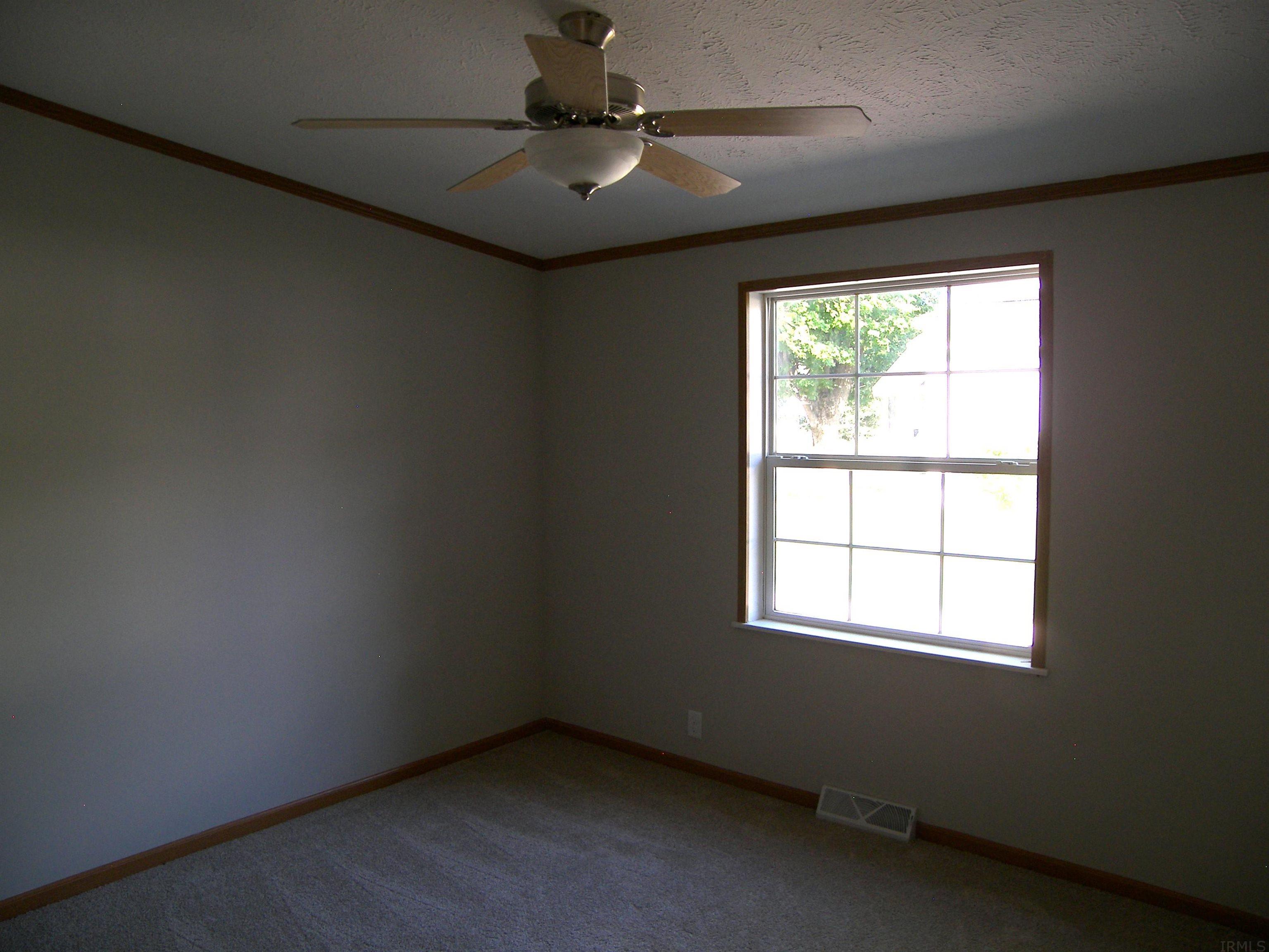 421 West 5th Street Rochester, IN 46975 - Photo 21 of 36