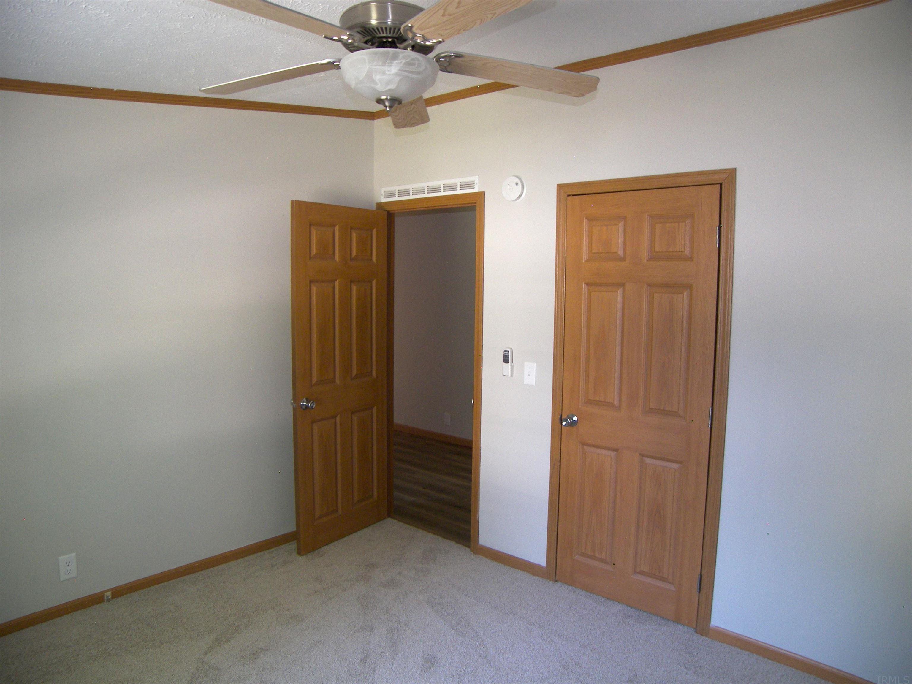 421 West 5th Street Rochester, IN 46975 - Photo 23 of 36