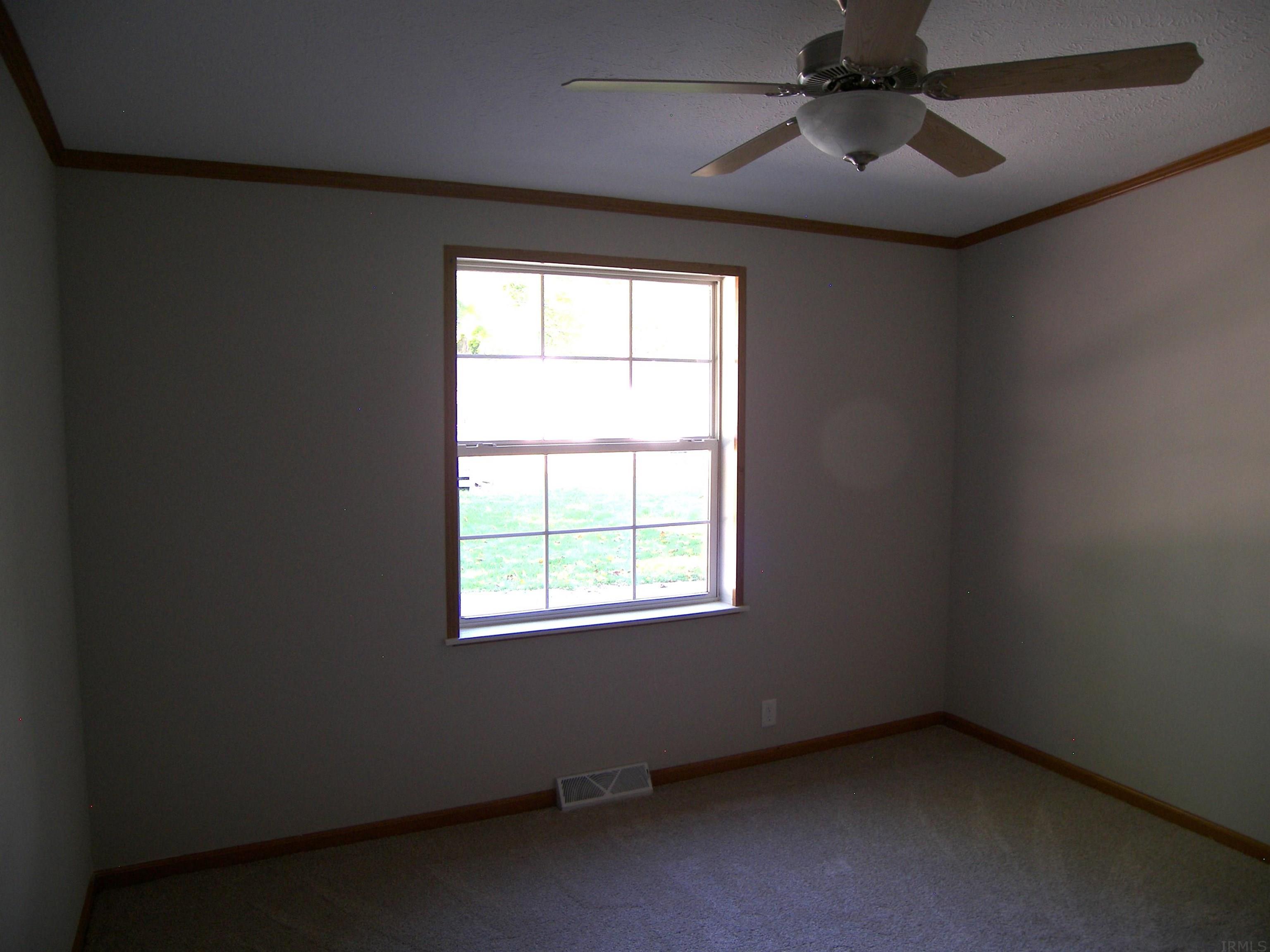 421 West 5th Street Rochester, IN 46975 - Photo 26 of 36