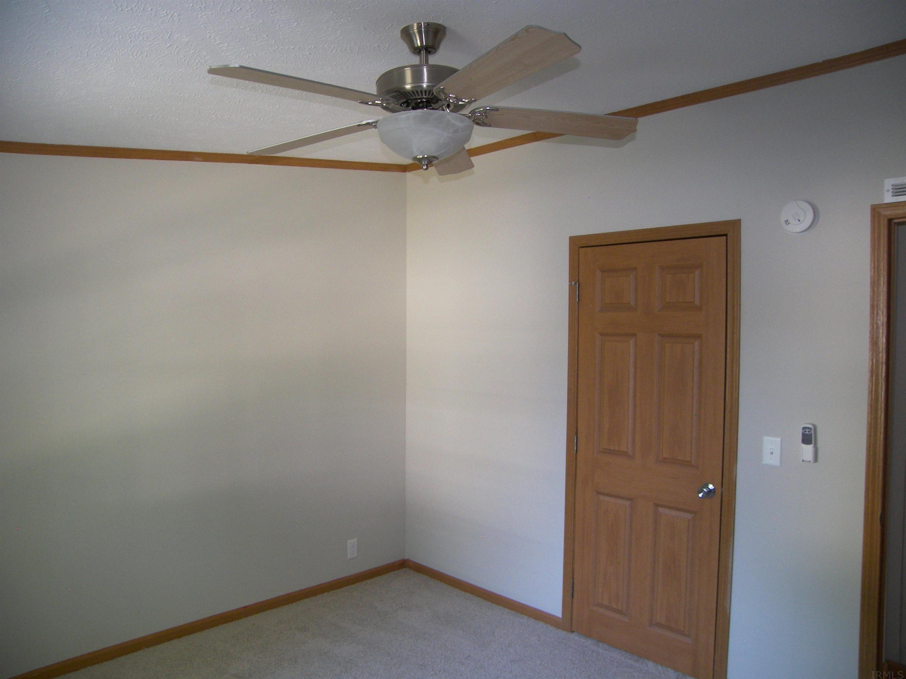 421 West 5th Street Rochester, IN 46975 - Photo 28 of 36