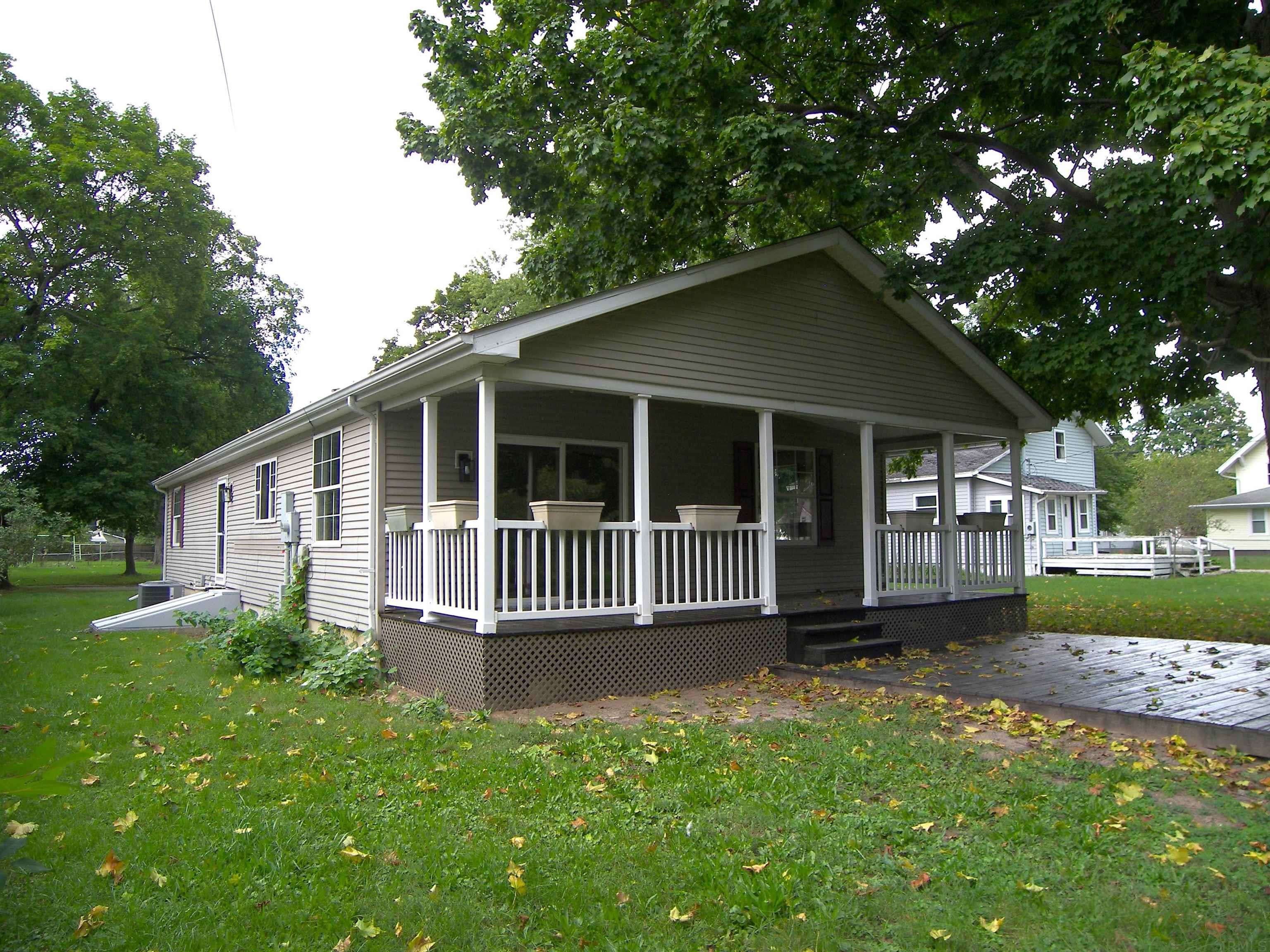 421 West 5th Street Rochester, IN 46975 - Photo 4 of 36