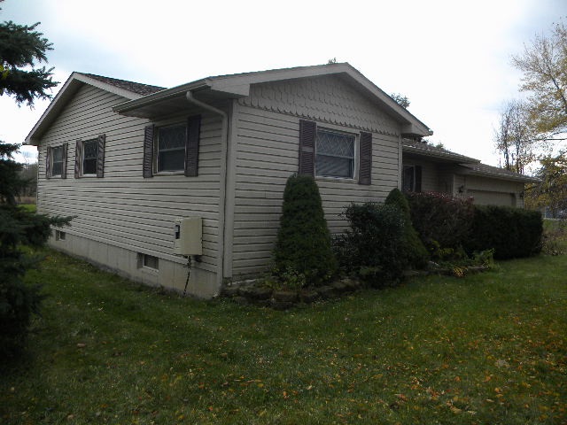 10600 Lansing Road Durand, MI 48429 - Photo 2 of 16