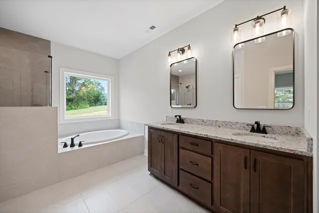 $594,000 | 134 River Ridge Drive, Unit LOT 117, Dunlap, TN 37327