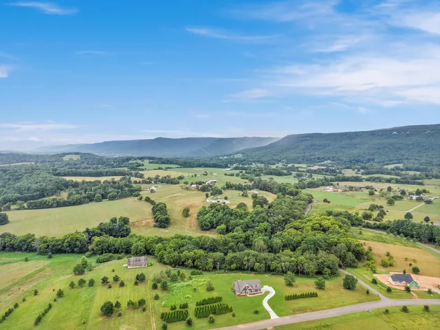 $594,000 | 134 River Ridge Drive, Unit LOT 117, Dunlap, TN 37327