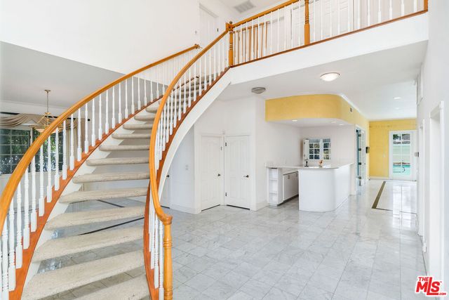 $3,500,000 | 942 Harvard Street, Santa Monica, CA 90403