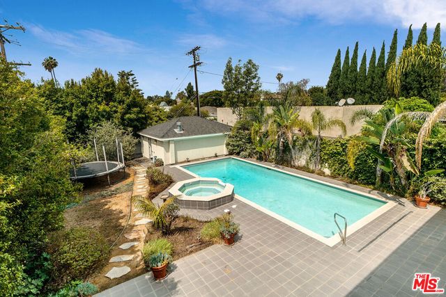 $3,500,000 | 942 Harvard Street, Santa Monica, CA 90403