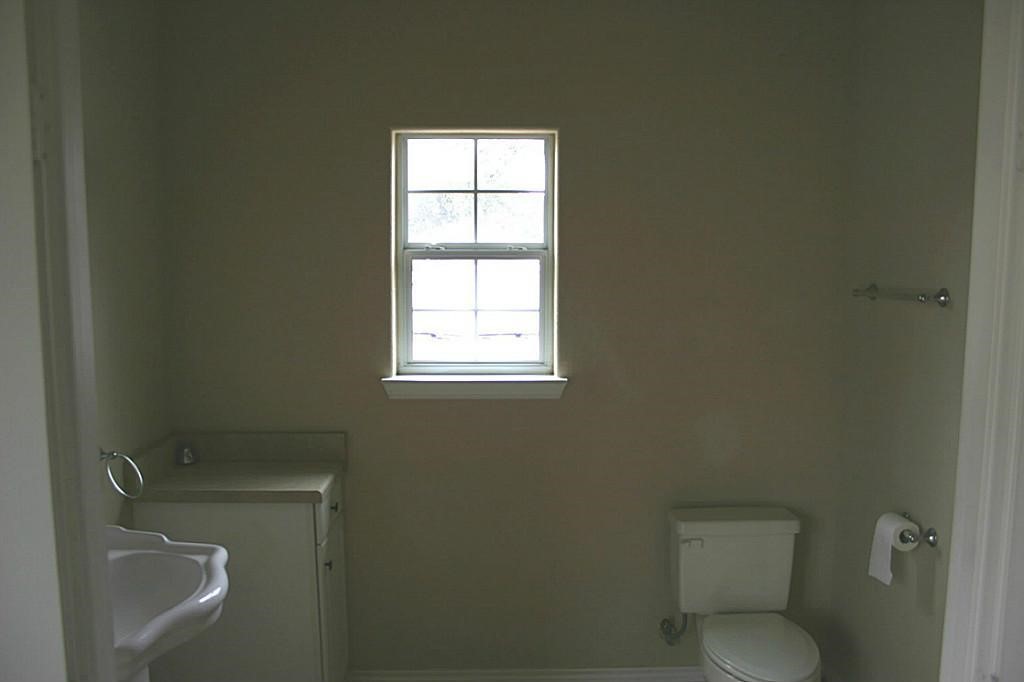 104 Longstreet Road Willis, TX 77378 - Photo 18 of 30