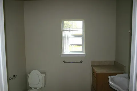 $387,500 | 104 Longstreet Road, Willis, TX 77378