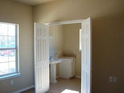 $387,500 | 104 Longstreet Road, Willis, TX 77378